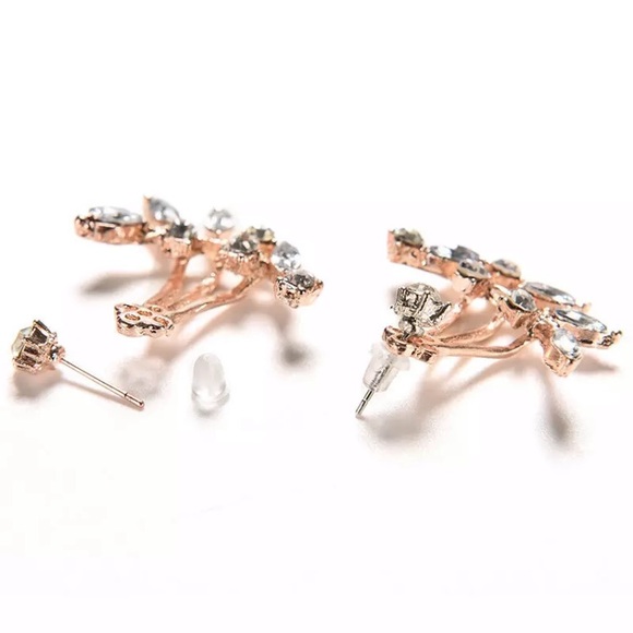 ⚜️[𝟯/$𝟭𝟴]⚜️Rose Gold Floral Dainty Jacket Earrings NEW - Picture 4 of 11